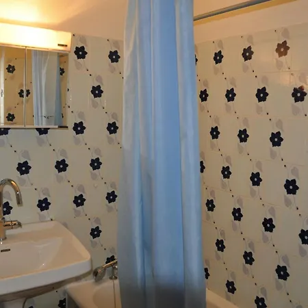 Eperon 3 By Interhome Apartament *